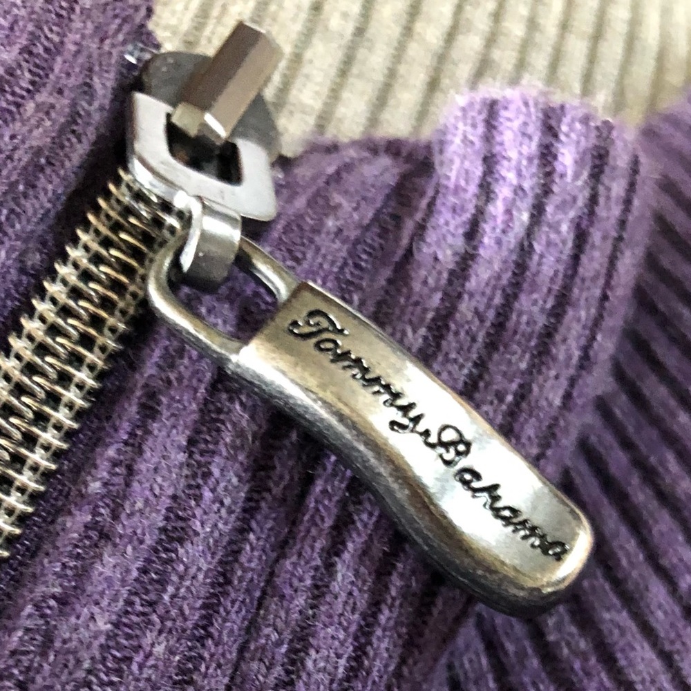 Tommy Bahama men’s sweater